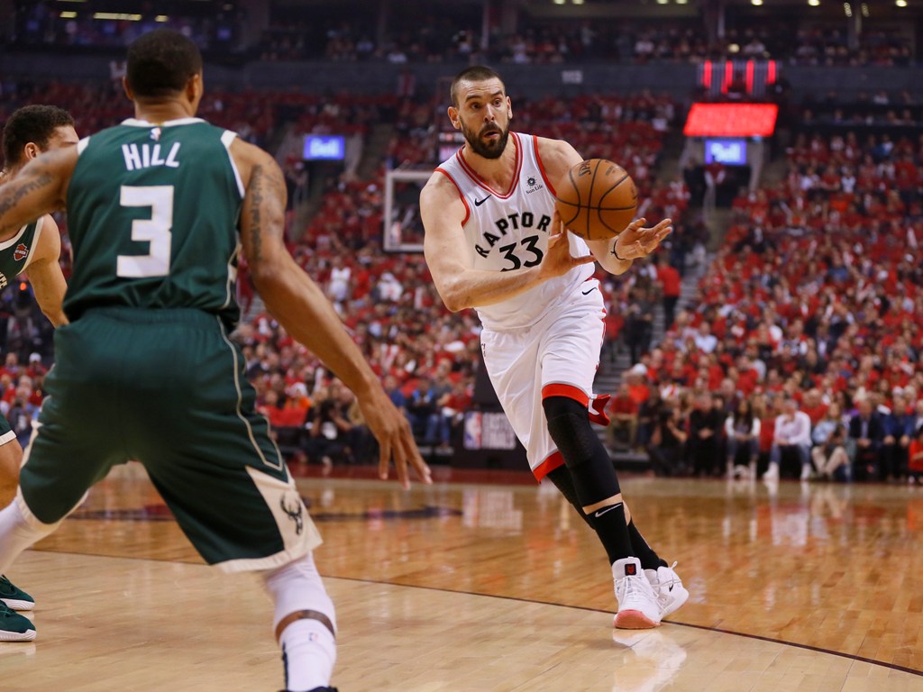 De la serie Bucks vs. Raptors saldrá el rival de los Warriors para la Final NBA 2019 (Reuters)