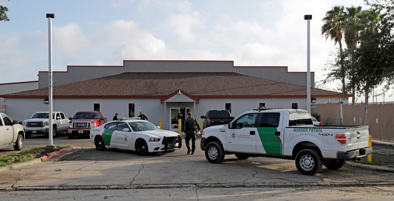 Las autoridades dijeron que el centro ya fue limpiado y será reabierto en breve. (AP)