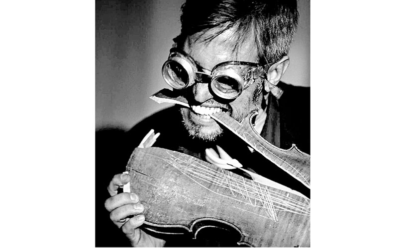 En su repertorio incluye lo mismo piezas de Laurie Anderson que de Iannis Xenakis y Terre Thaemlitz. (Especial)