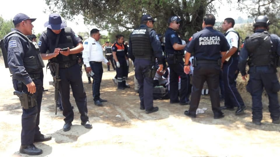 Los agresores intentaron darse a la fuga sobre la autopista San Martín-Tlaxcala a bordo de una camioneta Chevrolet  (Especial)