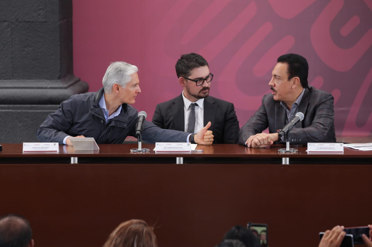 Román Meyer Falcón, aseguró que la construcción del aeropuerto "Felipe Ángeles" será modelo de planeación/Omar Franco.