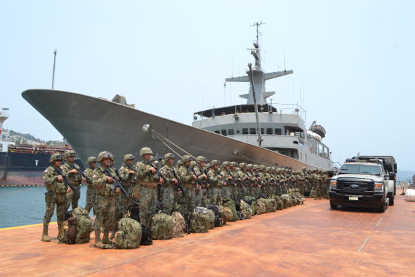 Más de 150 elementos de Infantería de Marina, en funciones de Policía Naval, llegaron a Acapulco.
