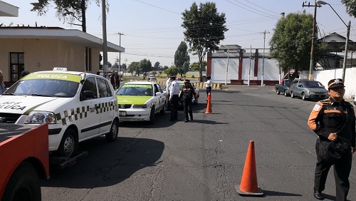 Se observa interés de los ciudadanos en cumplir con el trámite. (Especial)