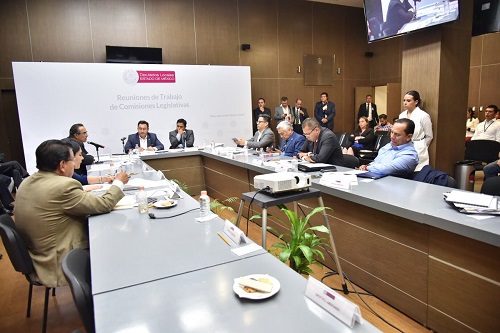 El auditor se reunió con integrantes de la comisión legislativa del ramo. (Especial)