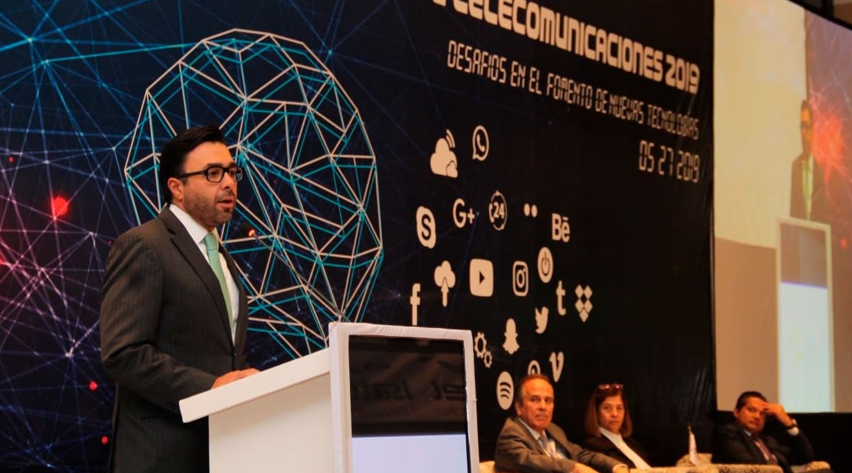 Gabriel Contreras, comisionado presidente del Ifetel, en el Foro de Telecomunicaciones (@IFT_MX)