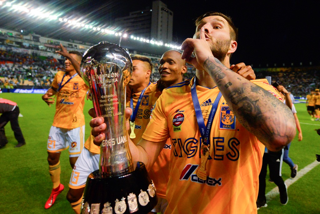Gignac celebra el título con Tigres (Imago7)