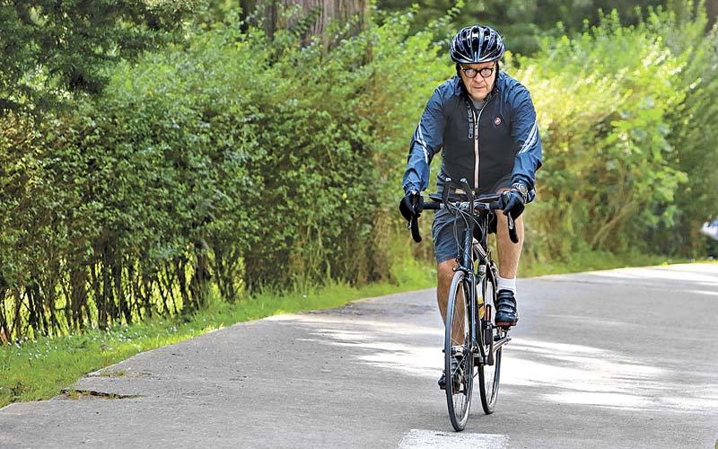 Roberto Campa: “Me he dado muchos golpes, pero más me tardo en que se me quite el dolor que en volverme a subir a la bicicleta”. (Foto: Ariana Pérez)