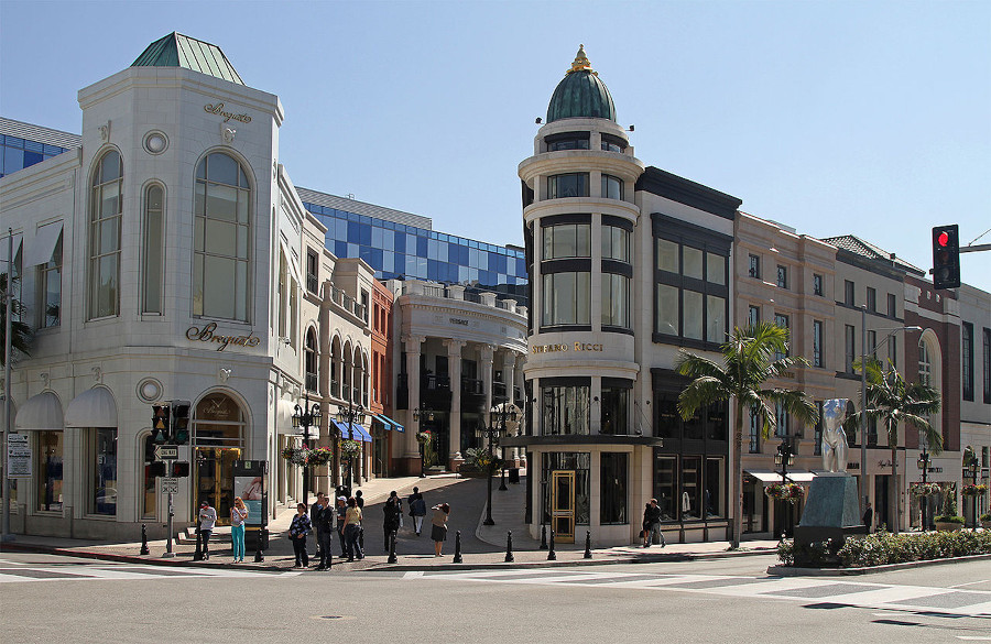 Rodeo Drive es una de las paradas obligadas dentro de Beverly Hills (Cortesía)