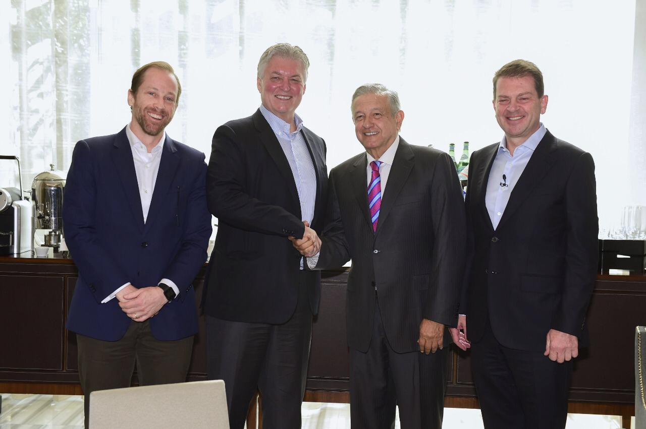 AMLO se reúne con directivos de Bank Of America Merrill Lynch (Presidencia)