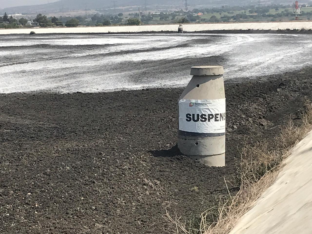 Monorelleno de residuos al interior de la PTAR de Atotonilco de Tula. (Cortesía)