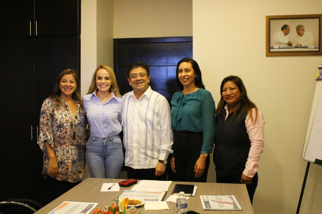 Héctor Astudillo Flores trabaja con la Secretarías de Educación y de la Mujer para acabar con la violencia de género. (Especial)