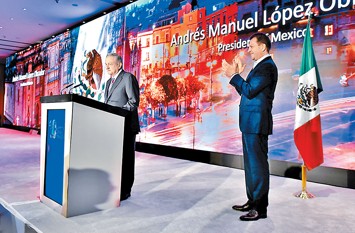 López Obrador participó en el encuentro de planeación global de Bank of America. (Especial)