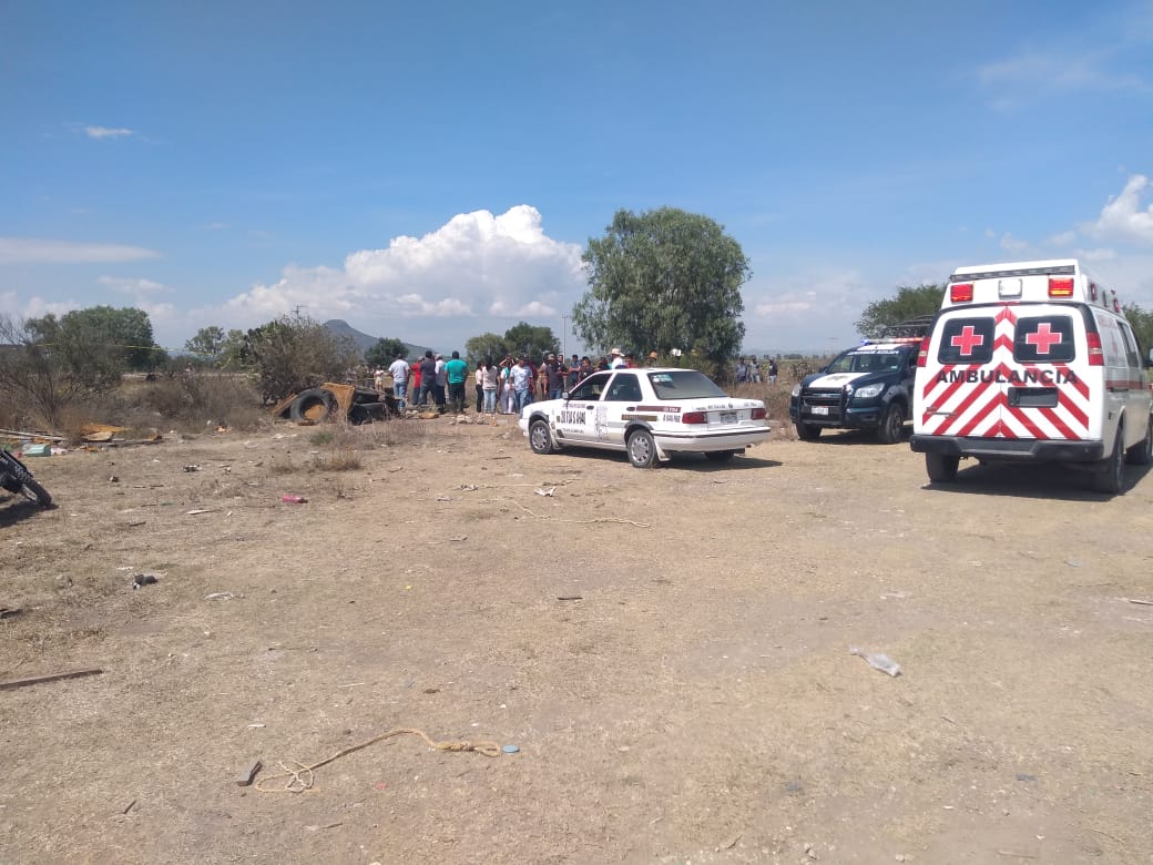 Dos personas fallecidas y una más lesionada en acto violento registrado en Tula la tarde del viernes. (Francisco Villeda)