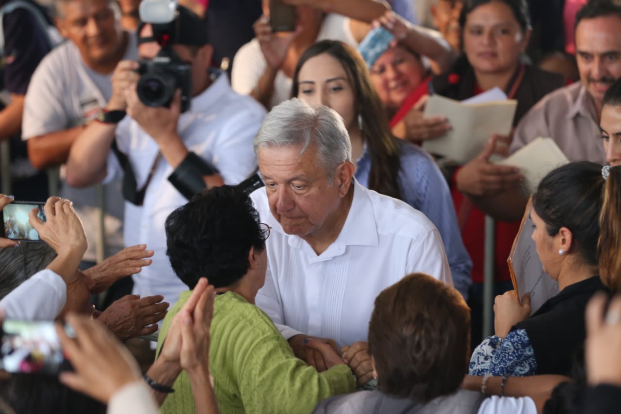 El presidente López Obrador visitó Coatepec/Javier Ríos.