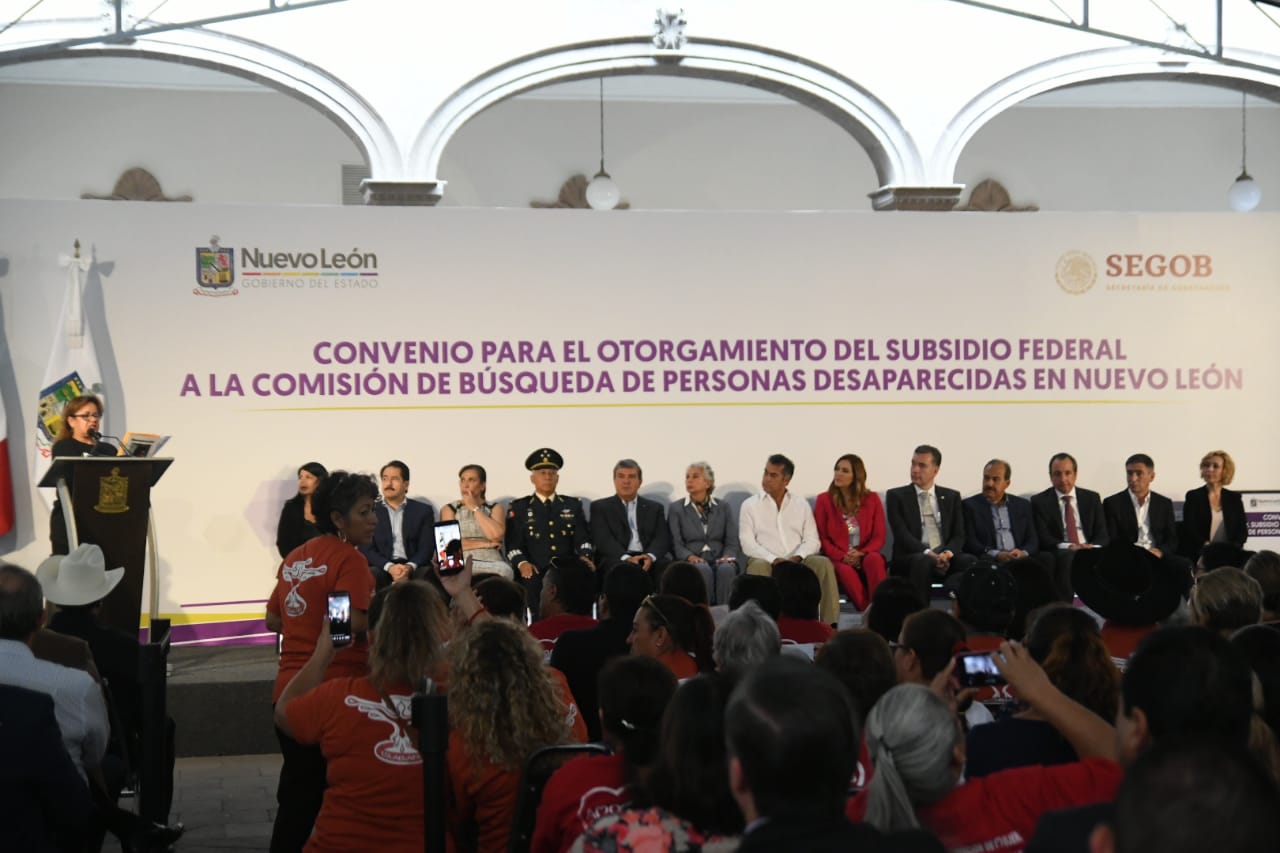Se destinaran 220 millones  para la adquisición de equipo tecnológico para agilizar las investigaciones. Foto: Jorge López