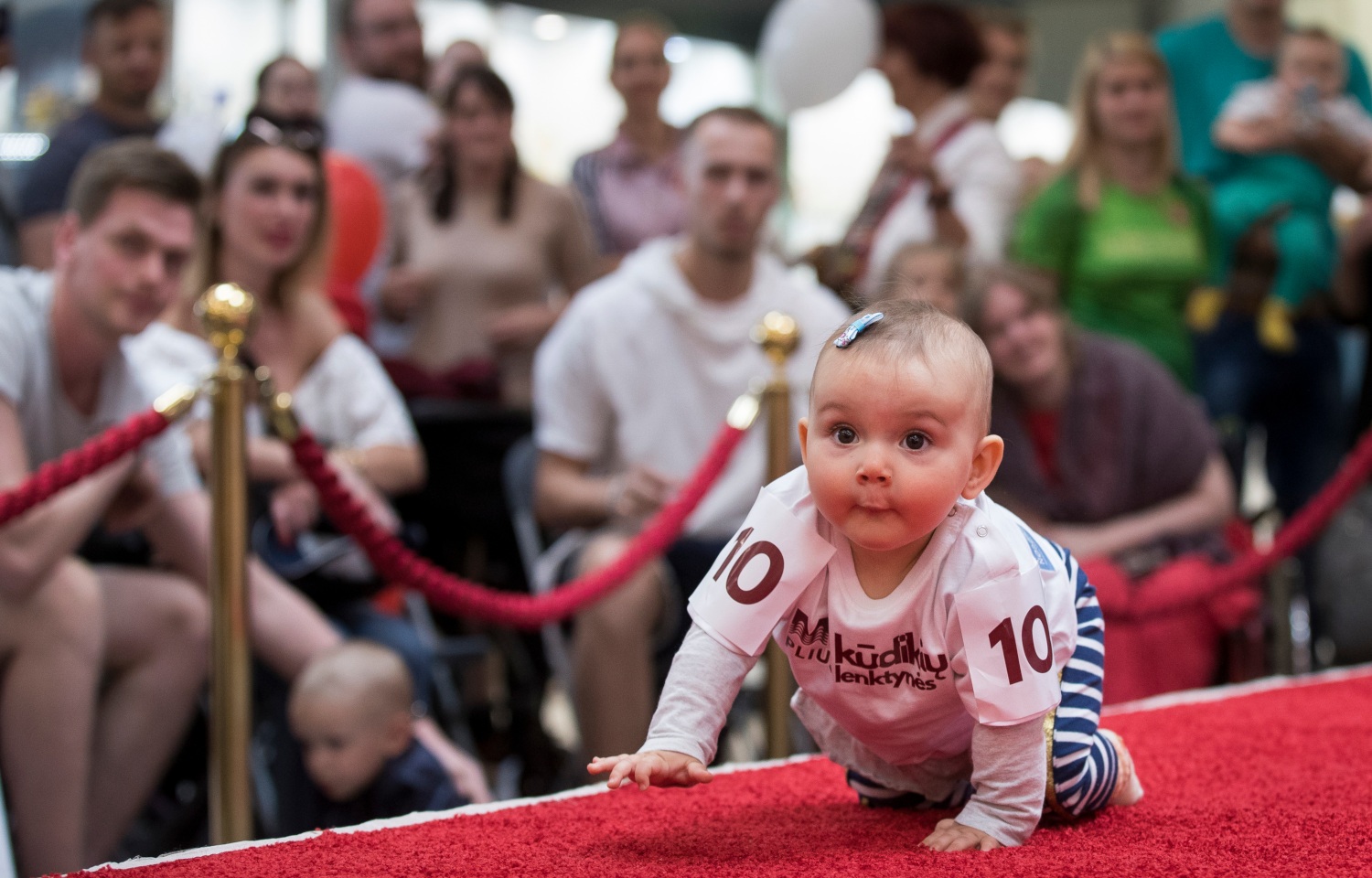 En la carrera participaron 25 bebés. (AP)