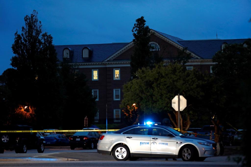 El tiroteo de ayer en el edificio municipal de Virginia Beach dejó 12 muertos. | AP