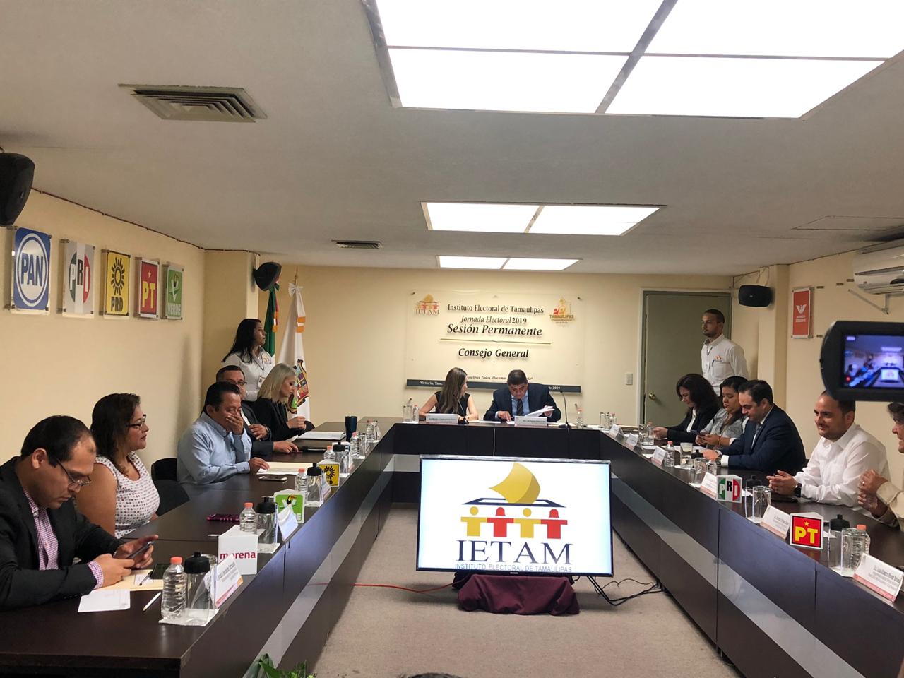 Sesión permanente INE-Ietam, elecciones 2019 en Tamaulipas (Foto/Antonio Hernández)