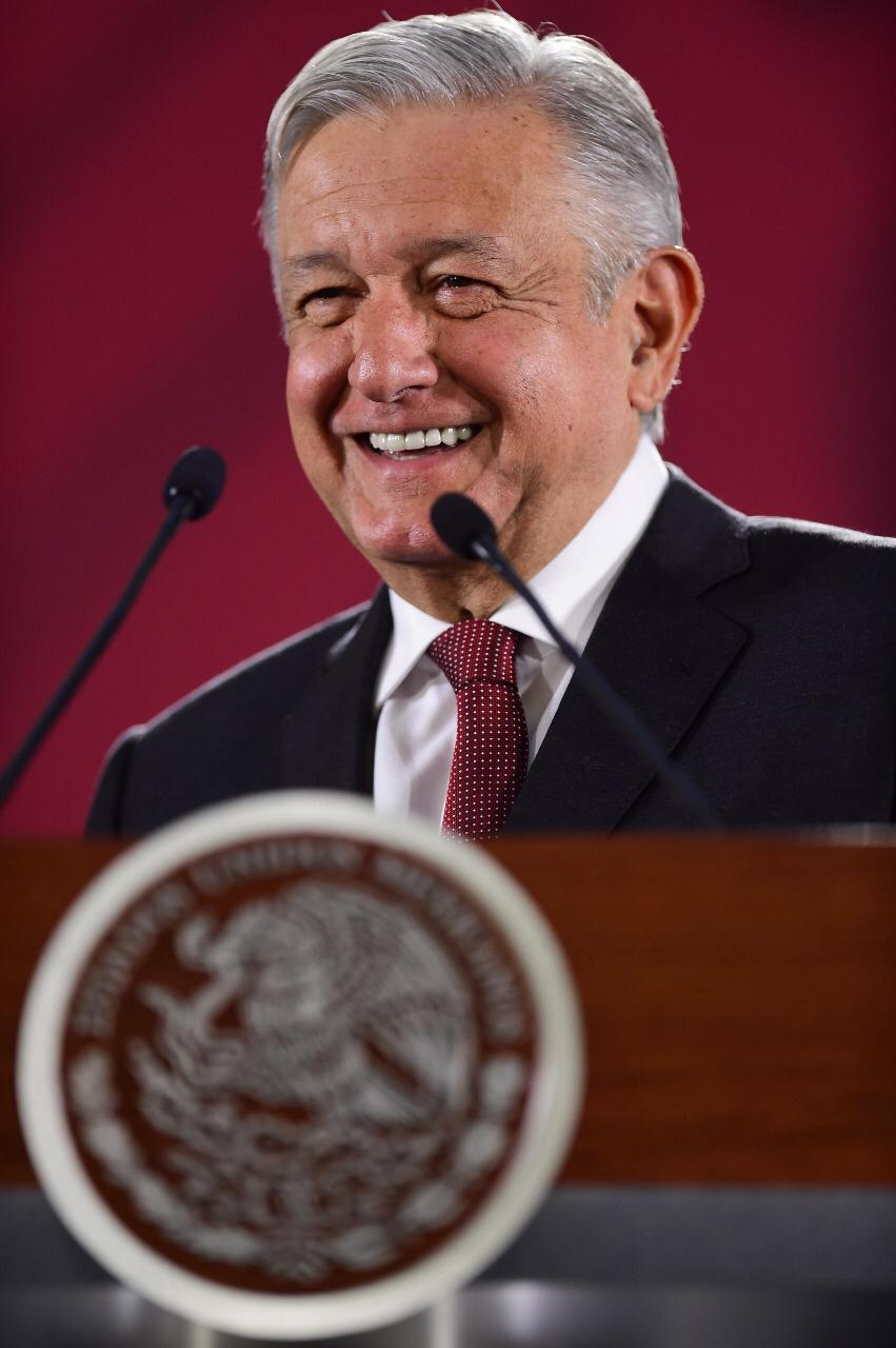 Los becarios del Conacyt viajaban como machuchones, dijo AMLO/Especial.