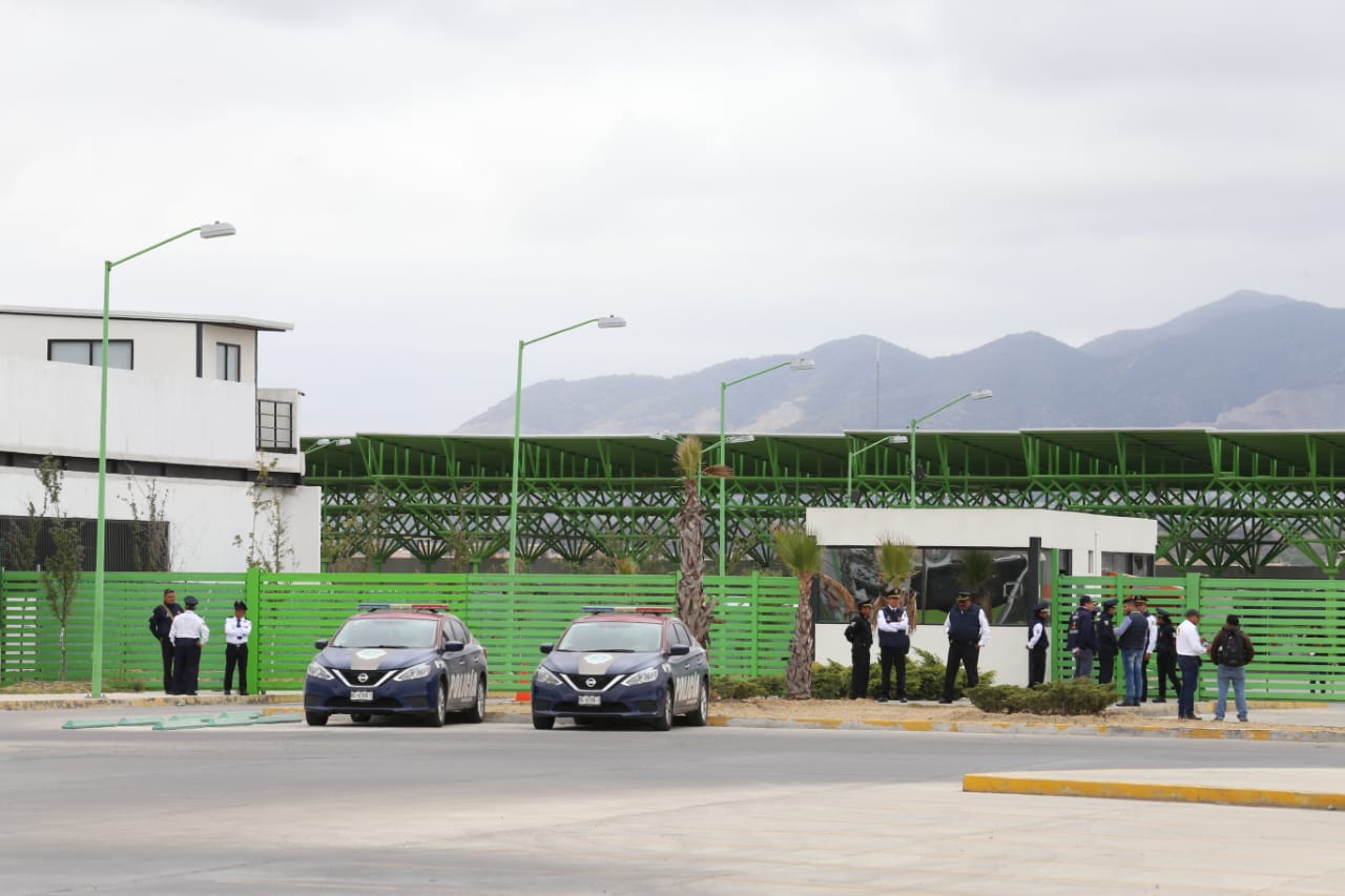 El exgobernador José Francisco Olvera Ruiz inauguró el Tuzobús en agosto del 2015. (Jorge Sánchez)