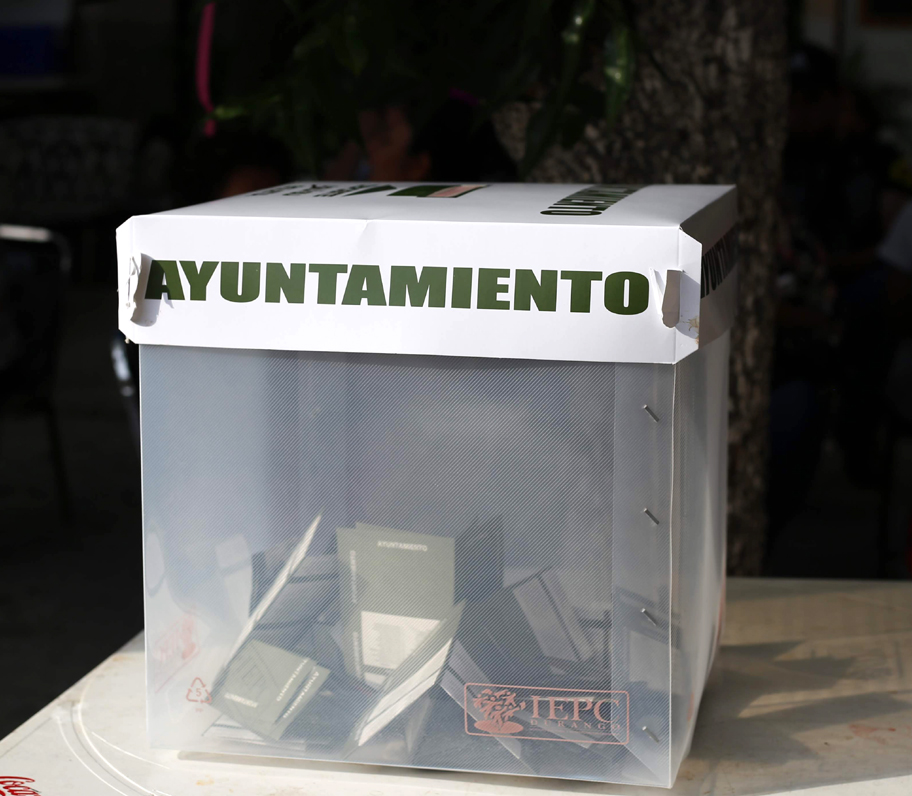 Hasta este lunes por la mañana, el PREP le atribuye entre 16 y 17 Municipios en Durango. (Rolando Riestra)