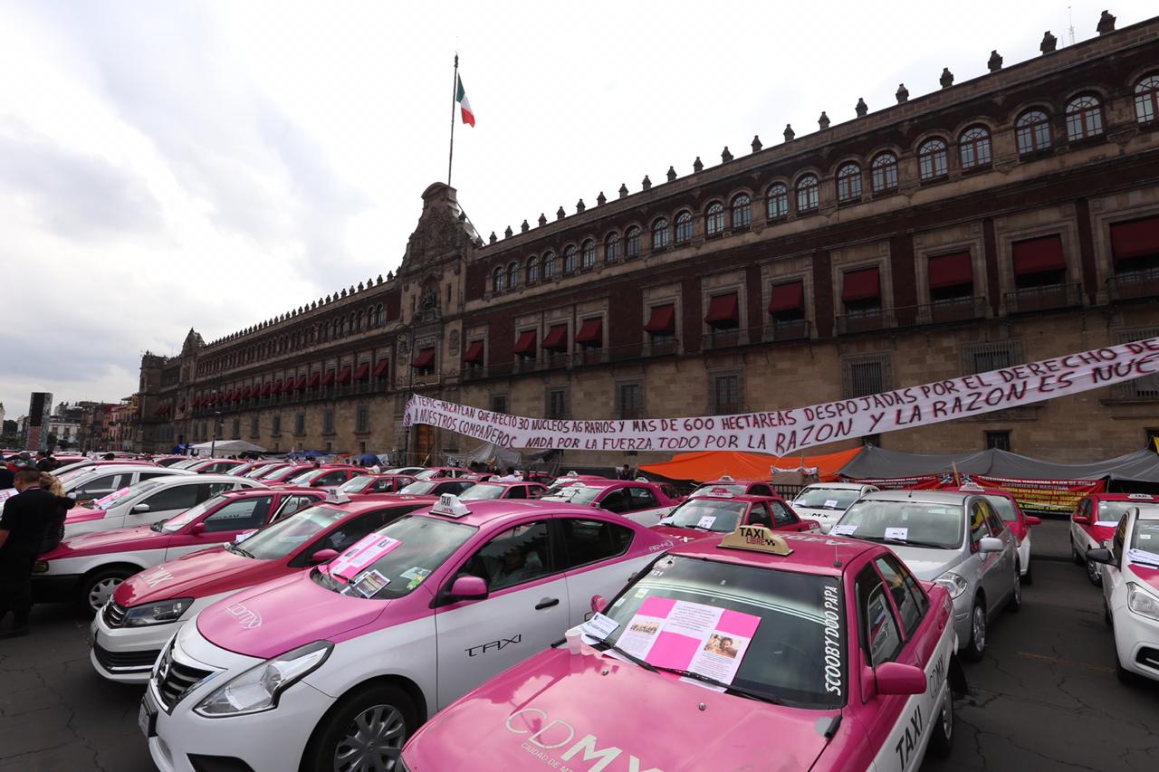 Los taxistas realizarán un mitin en el Zócalo. (Nelly Salas)