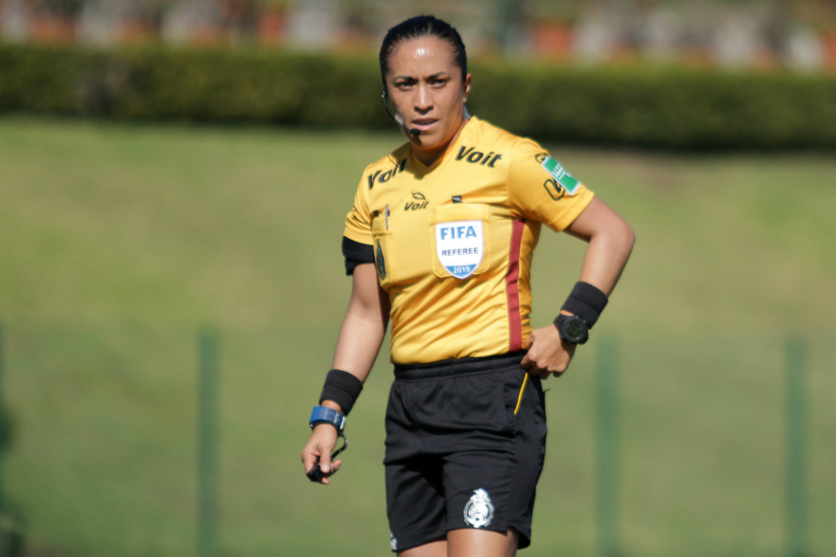 Lucila Venegas, árbitra mexicana que participará en el Mundial Femenil de Francia 2019 (Imago7)