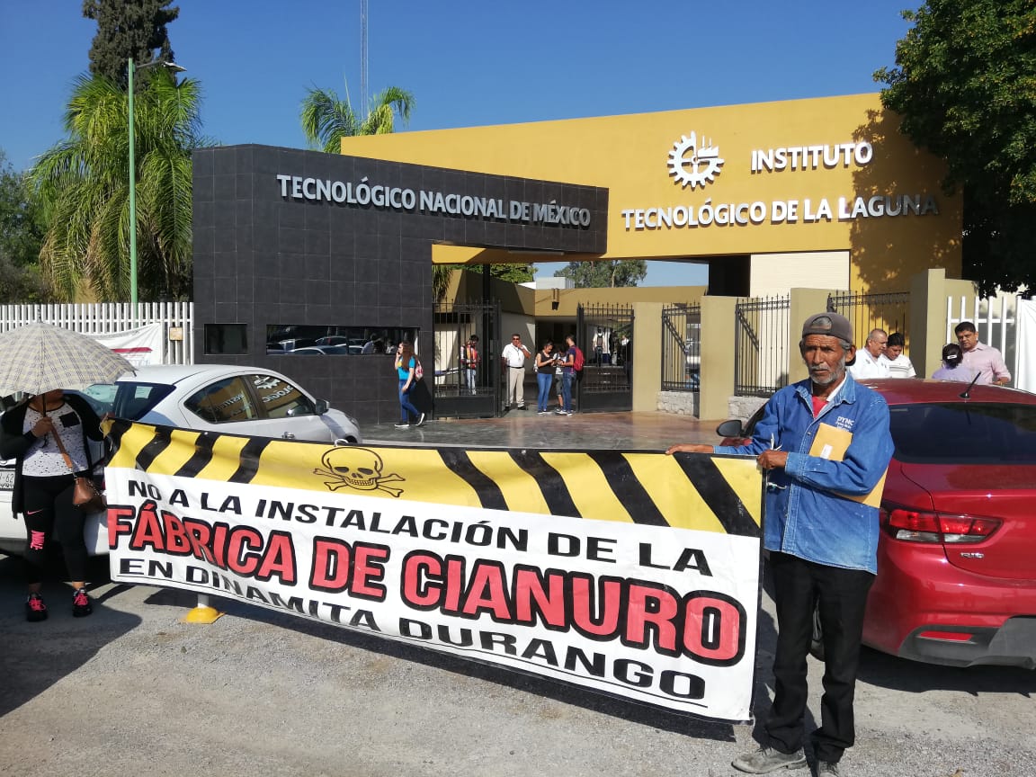 La manifestación contra Chemours se mantiene desde hace dos años. (Manuel Guadarrama)