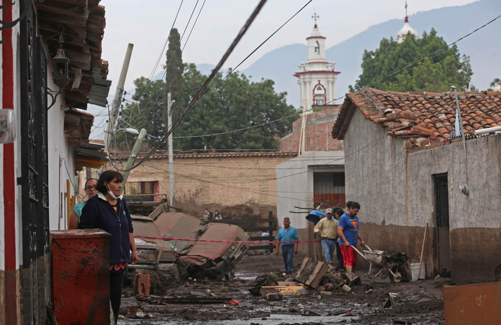 Son 593 elementos que trabajan en San Gabriel (Fernando Carranza).