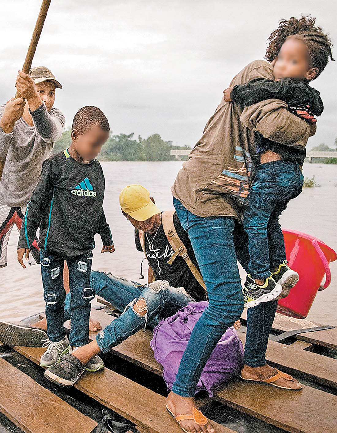 Gran parte de los indocumentados son menores de edad. (EFE)