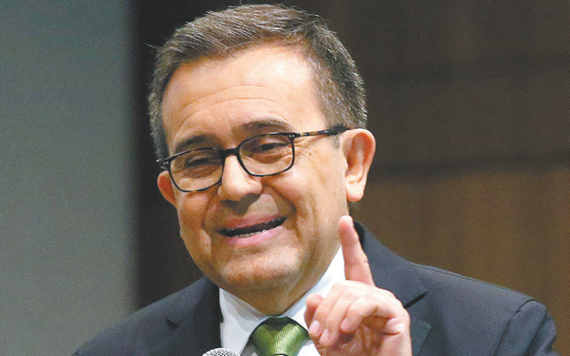 Idelfonso Guajardo participó en el Foro Panorama 2019. (LEONEL ROCHA)
