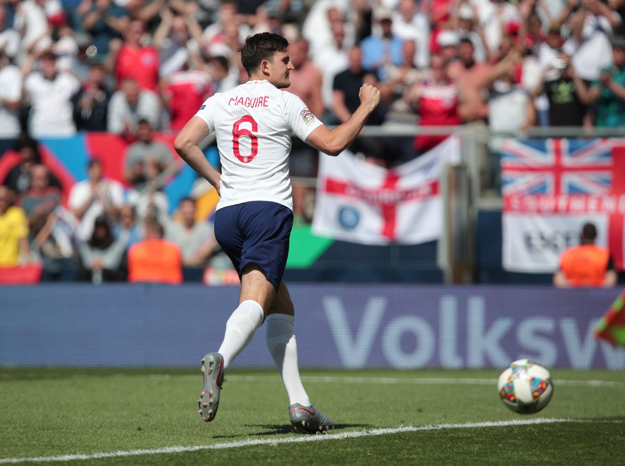 Harry Maguire durante el partido (AP)