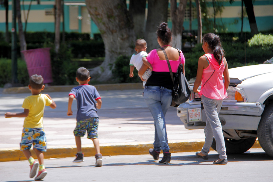 Invitan a la ciudadanía a denunciar en caso de ser testigos de agresiones a menores. (Archivo)