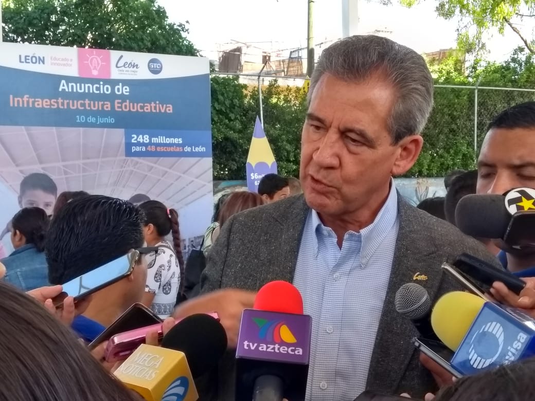 Aumento en transporte público no es un hecho, será analizado