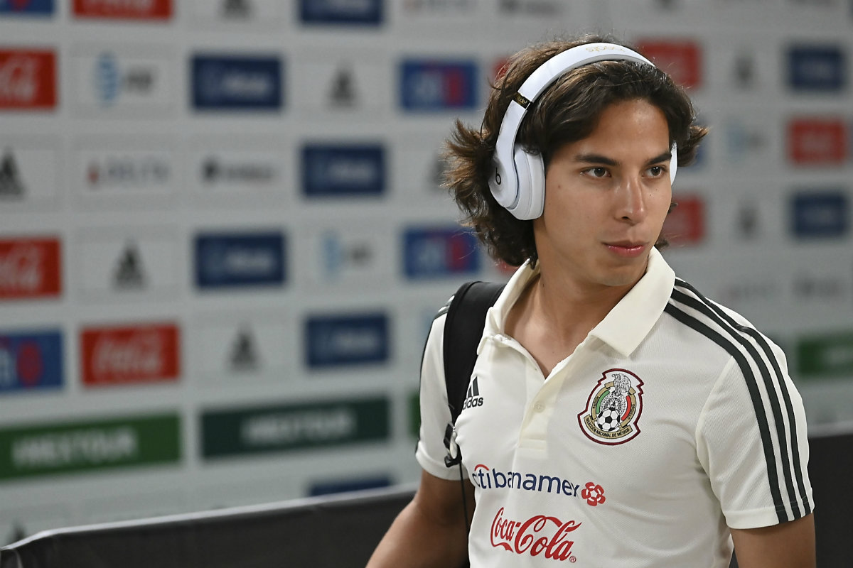 Llegada de Diego Lainez al América son rumores: Santiago Baños (Imago7)