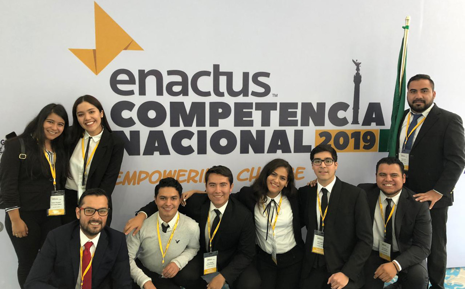 Estudiantes de la Universidad Tecmilenio Laguna en la competencia nacional ENACTUS 2019. (Cortesía)