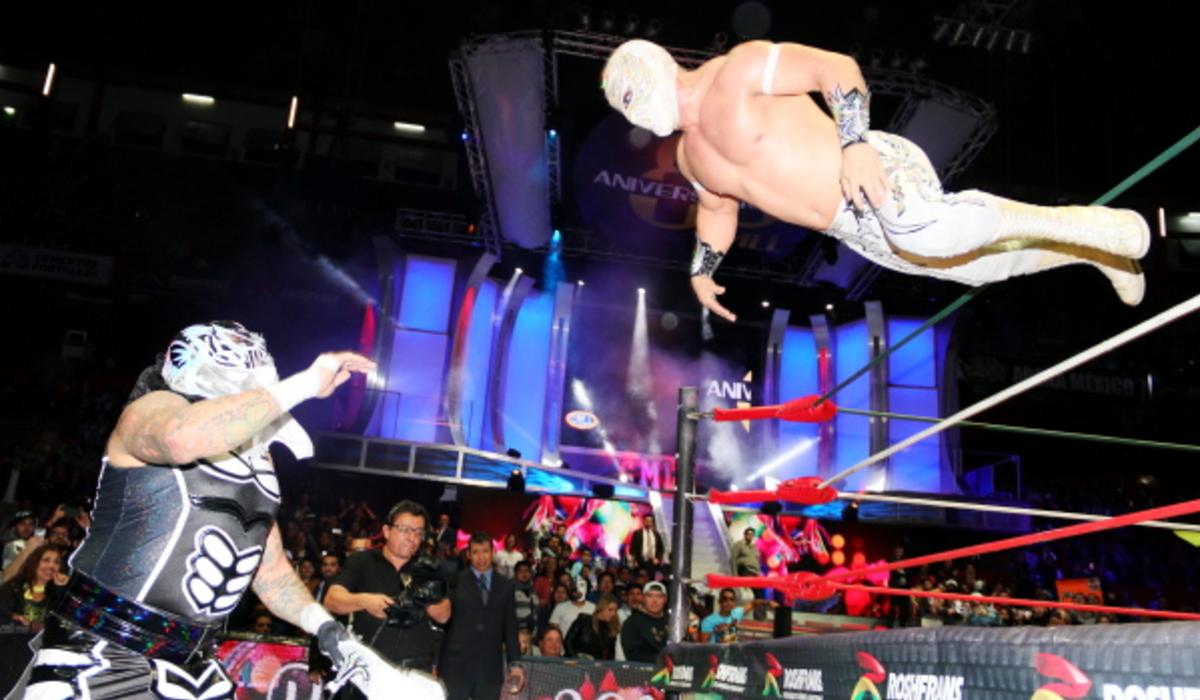 La lucha libre es una buena opción para celebrar el Día del Padre (Foto: CMLL)