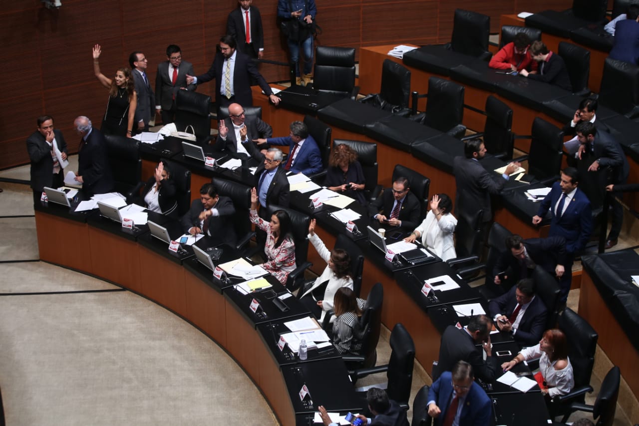 Senadores de oposición anunciaron que impugnarán ante la Corte la ley de austeridad (Juan Carlos Baustista)