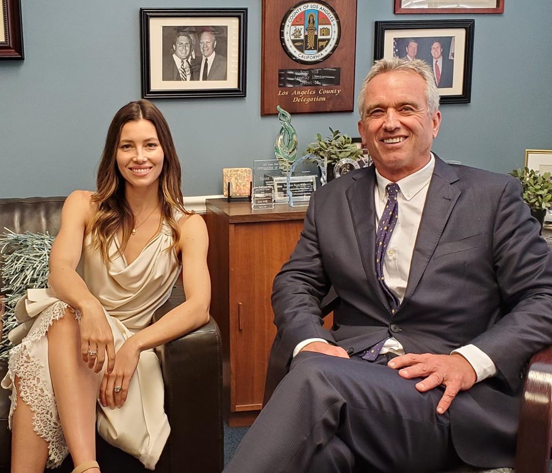Jessica Biel se reúne con líder antivacunas (Instagram).