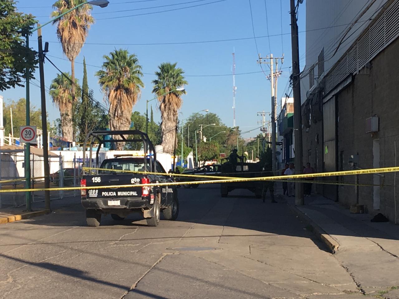 Localizan presunto artefacto explosivo