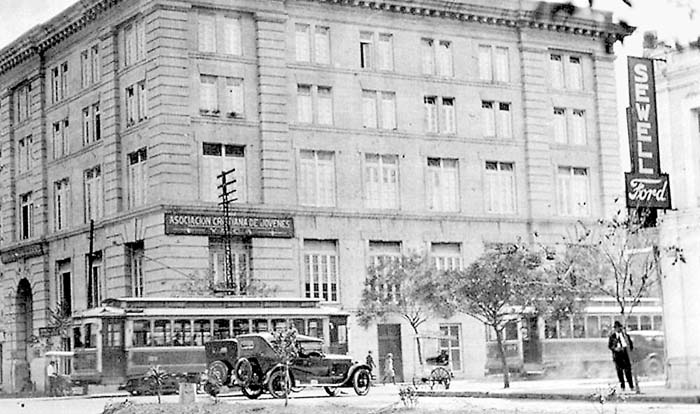 Se inauguró el 10 de septiembre de 1910 como parte de las celebraciones del primer centenario de la Independencia. Fototeca Milenio