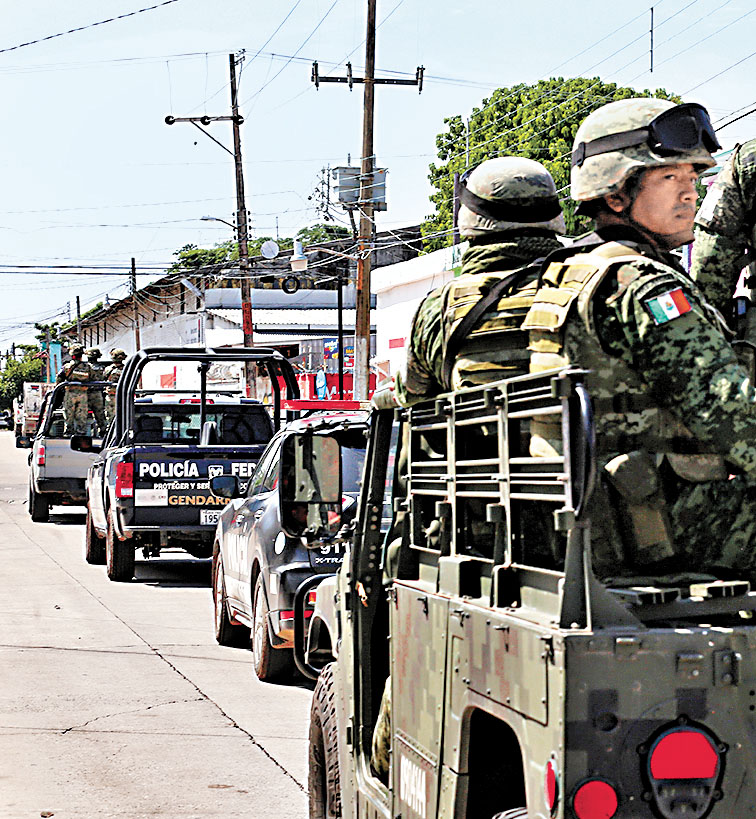 Patrullajes de policías y militares. (Nelly Salas)