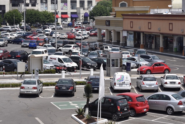 La Asociación de Desarrolladores Inmobiliarios va contra la iniciativa de Morena de ofrecer estacionamiento gratis/Cuartoscuro.