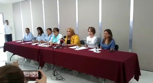 Las diputadas ofrecieron una conferencia de prensa. (David Monroy)