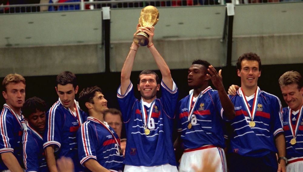 Francia, campeón del  Mundial de 1998 (Reuters)