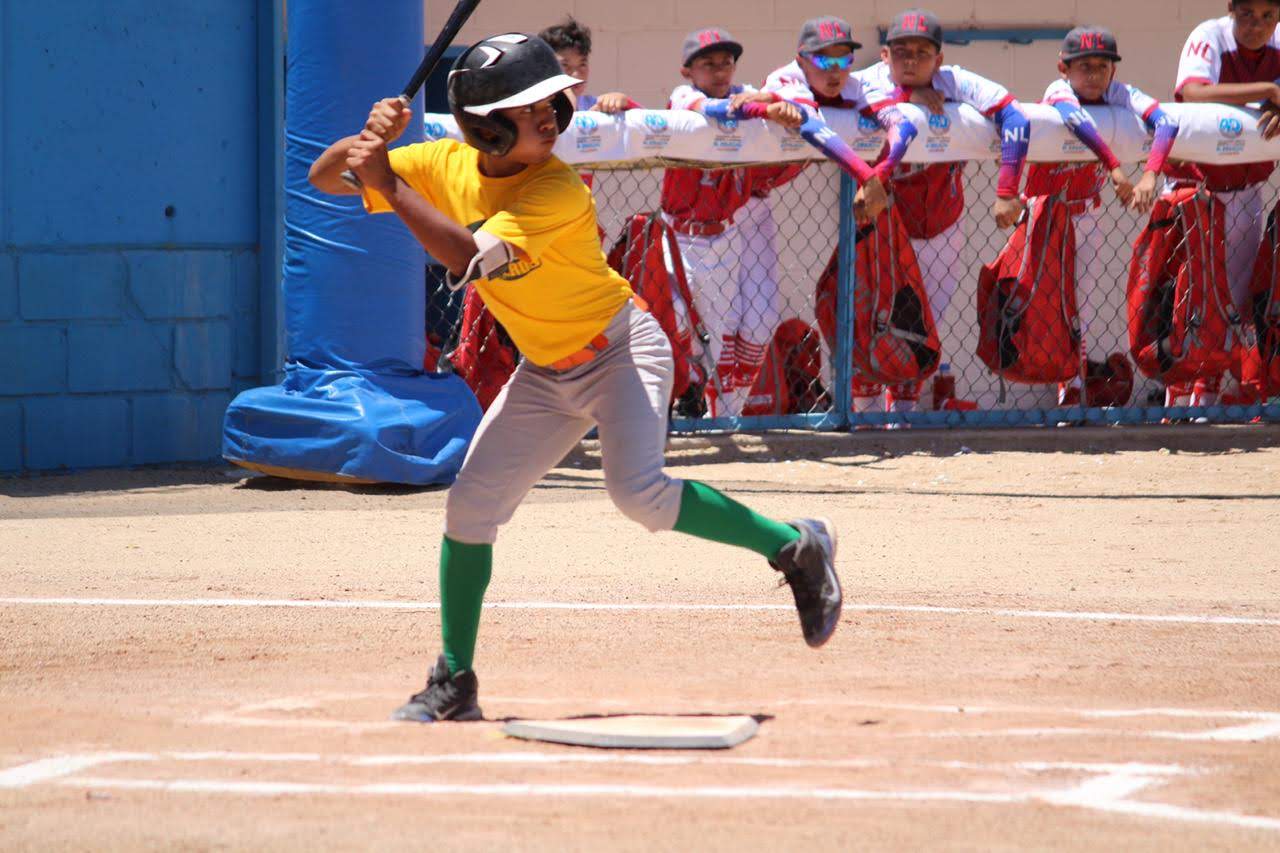 Gadiel de Jesús Cortina Ruiz, va a China a jugar pelota caliente.