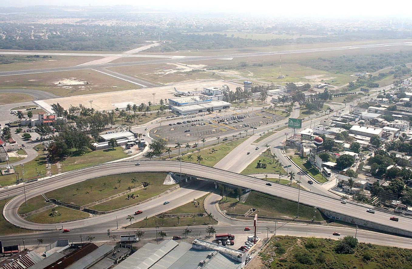 Anuncian ampliación de aeropuerto internacional de Tampico (Foto/José Luis Tapia)