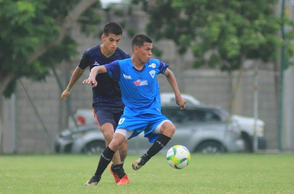 Correcaminos sostuvo un encuentro amistoso ante el equipo de la Tercera División Orgullo Surtam (Foto/Sergio Sánchez)