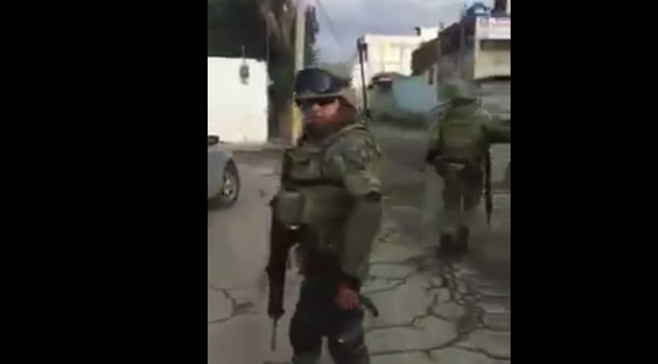Agreden a militares en Texmeulucan (Especial)