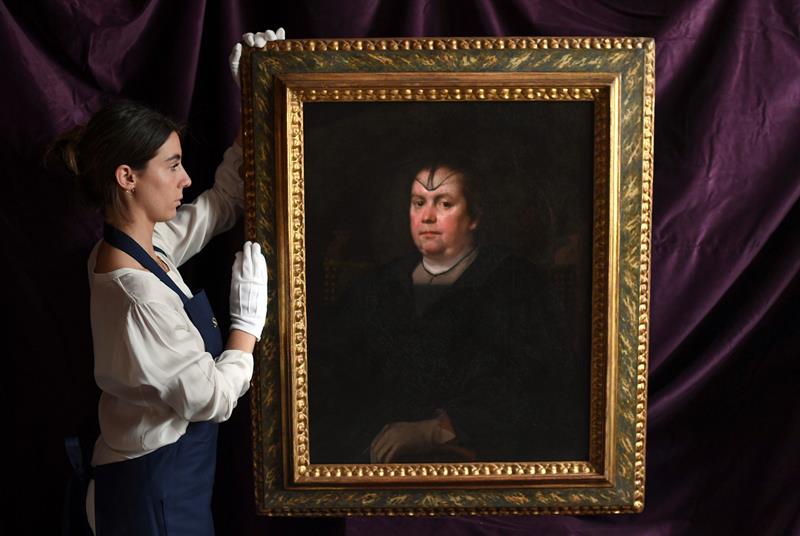 Sotheby's subastará el 3 de julio la 'Amante del Vaticano', una obra del pintor español Diego Velázquez (EFE).